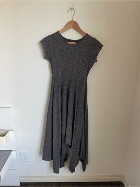 Joyfolie Ribbed Knit Crewneck Dress in Heather Charcoal